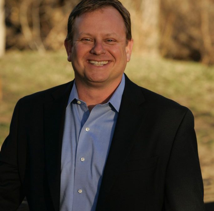 Roland Marcus headshot